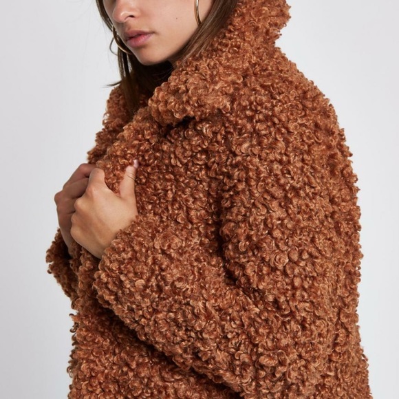 Zara faux fur curly lapel collar jacket - Picture 3 of 4